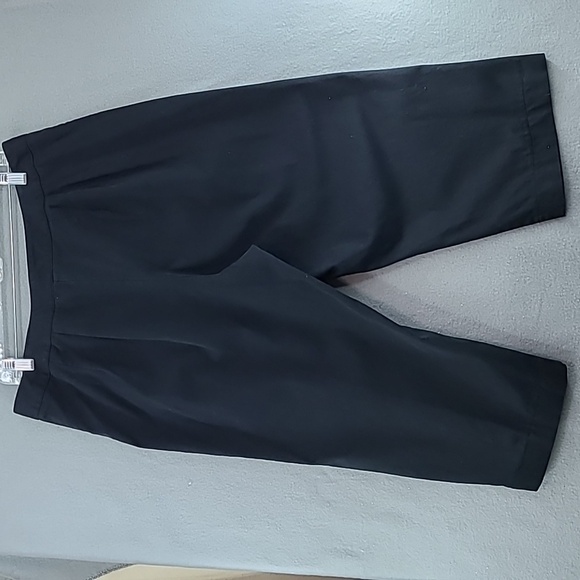 COLDWATER CREEK Women's Black Cotton / Spandex Capri Pants - Size 16 - Picture 7 of 10